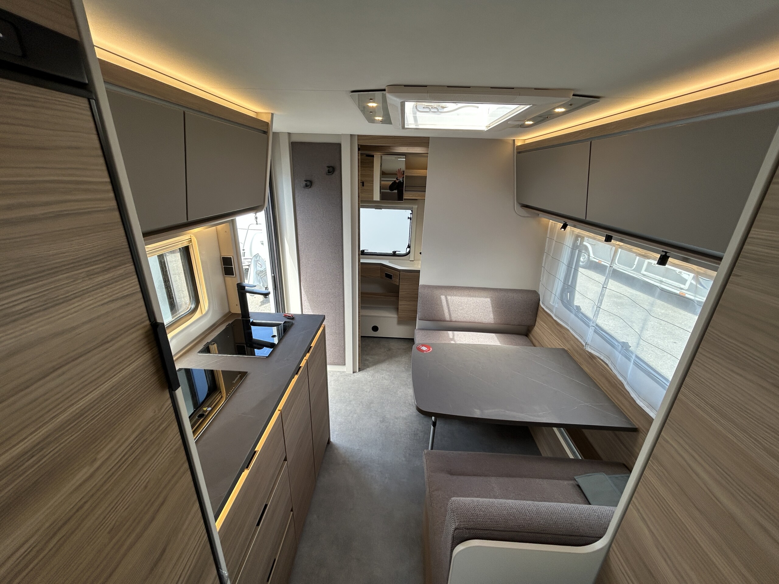 Dethleffs Nomad 490 EST – Bild 4