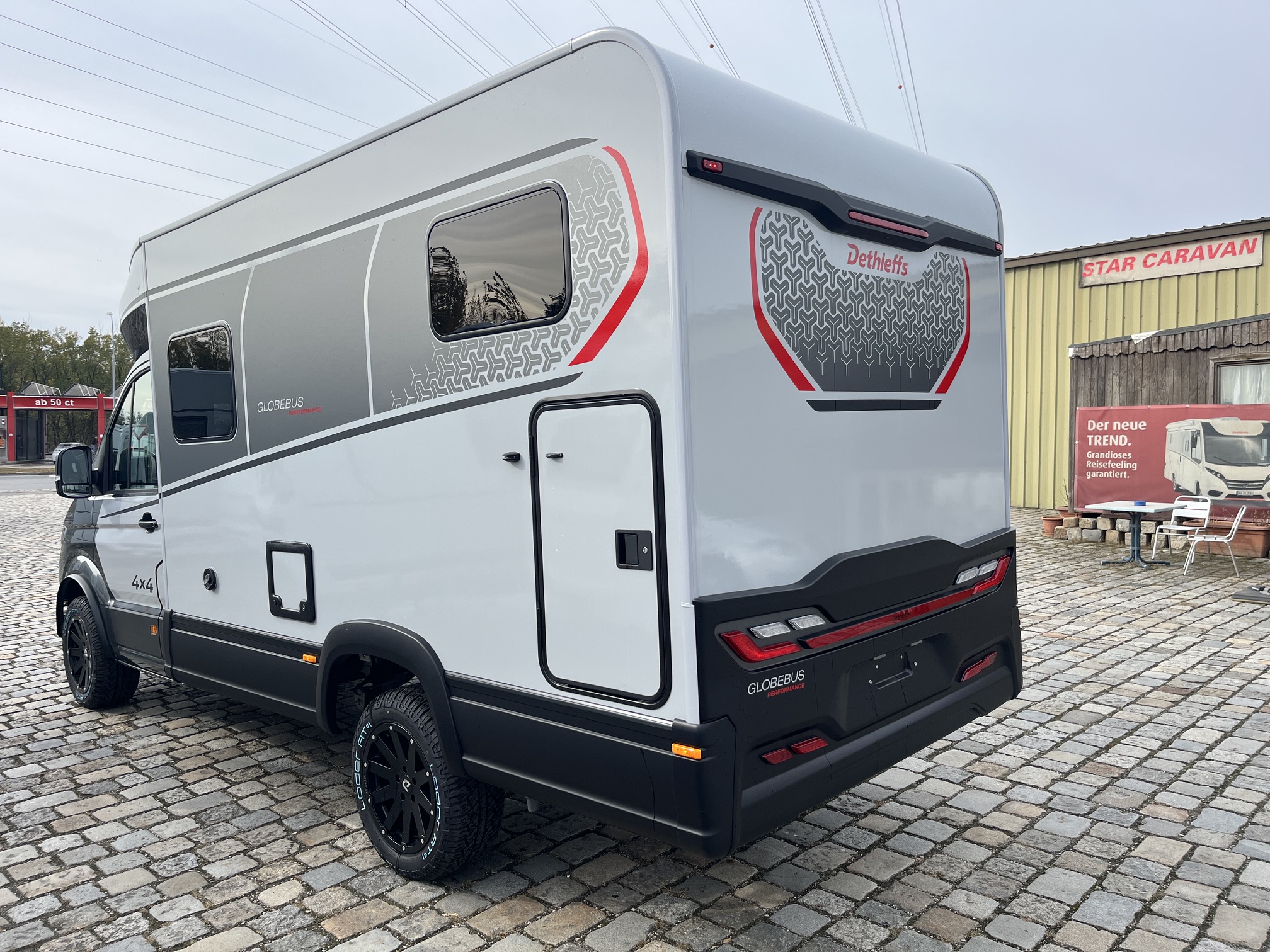 Dethleffs Globebus Performance 4x4 T 16 mit Automatik – Bild 4